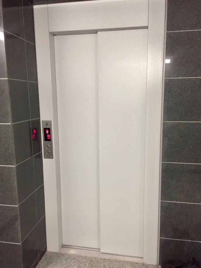 Апартаменти Apartament Mlynowa Білосток Екстер'єр фото